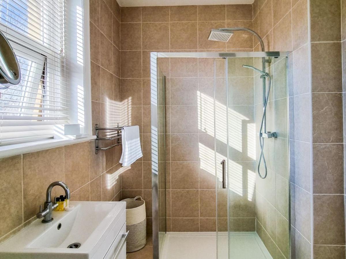 Apartament Pass The Keys Wimbledon Hideaway Londyn Zewnętrze zdjęcie