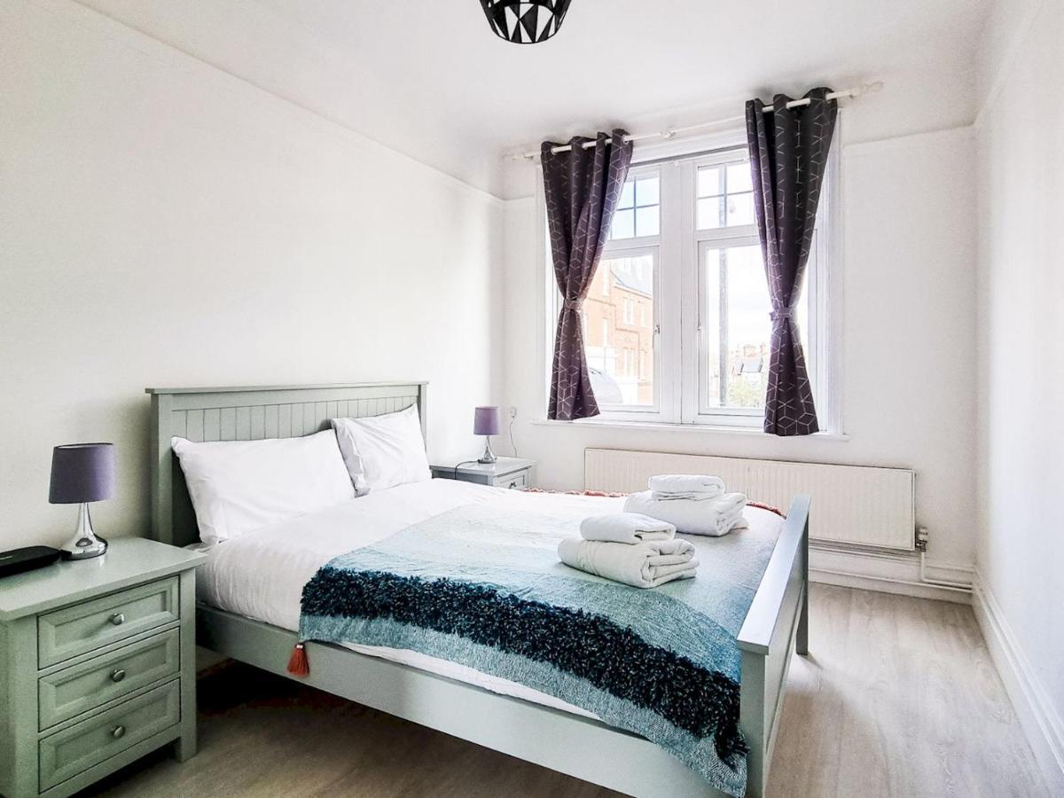 Apartament Pass The Keys Wimbledon Hideaway Londyn Zewnętrze zdjęcie